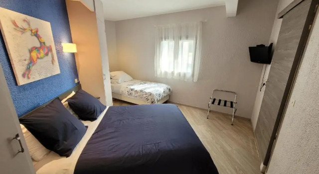 Standart üç kişilik oda Hotel Aragon