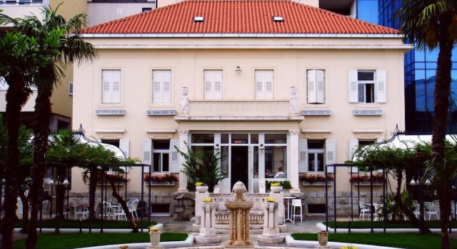 Villa Toncic, Забронировать Вилла Виллы Сплита, Вилла