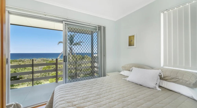 Коттедж с 4 комнатами с балконом Sea Shack - 29 Pelican Street, Peregian Beach, Noosa Area