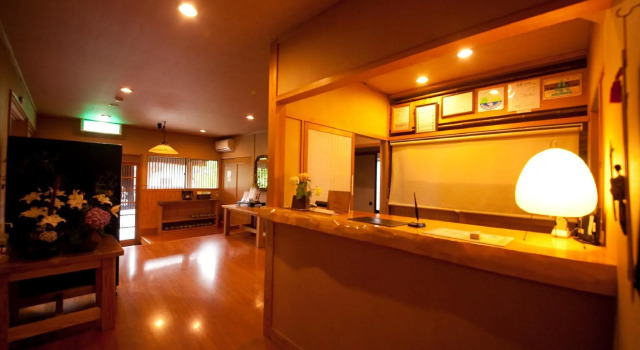 Oyado Uraku, Prenota Hotel Hotel a Kyushu con parcheggio, Parcheggio