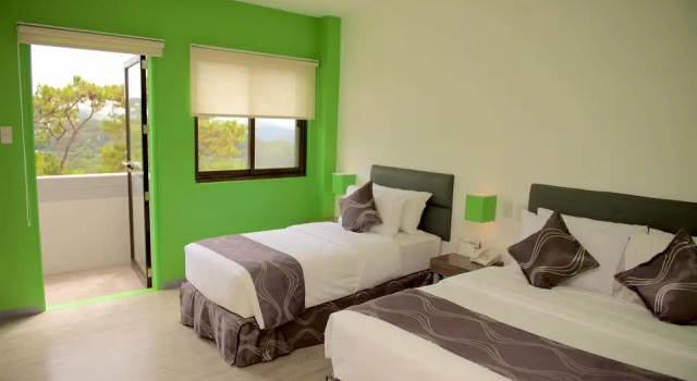 Номер Deluxe Baguio LeFern Hotel