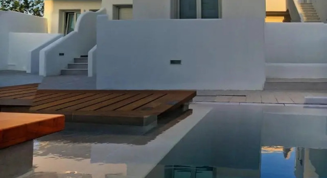 Quartano Luxury Cycladic Residence