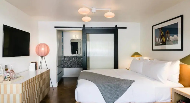 Двухместный полулюкс Short Stories Hotel Near The Grove