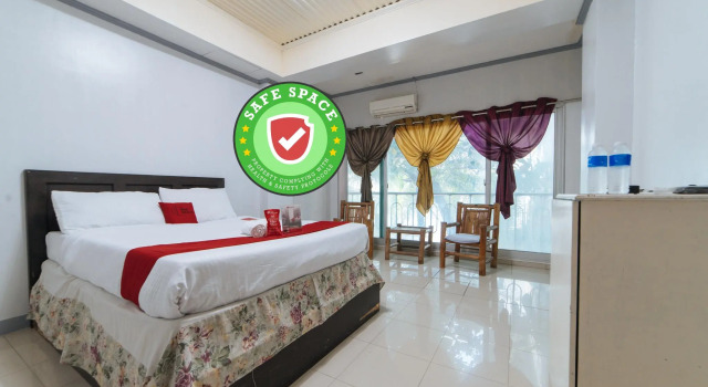 RedDoorz Plus @ Subic 2n2 Beach Resort Zambales, Rezerwuj Ośrodek wypoczynkowy Hotele w Olongapo z basenem, Basen