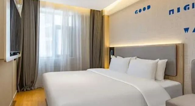 Люкс Home Inn Jinghong Xishuangbanna peacock Lake Civil Aviation