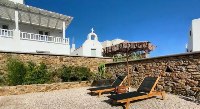 Полулюкс Sofos Suites Mykonos