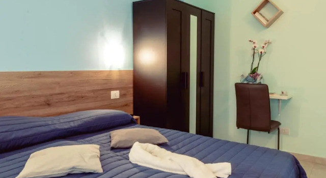 Economy Zimmer Affittacamere Orchidea TouristsHesperia Hospital