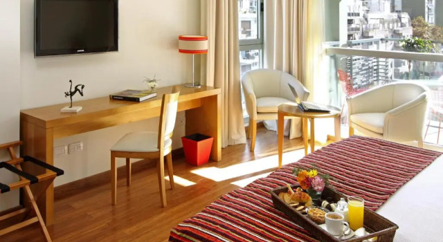 Номер Deluxe BA Sohotel