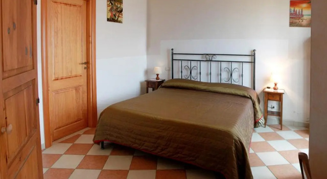 il giardino sul mare B&B, Забронировать Отель «постель и завтрак» Отели в центре Рива-Лигуре, в центре