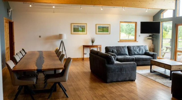 Forbes of Kingennie Country Resort, Забронировать Курортный отель Отели Ангус с парковкой, Парковка
