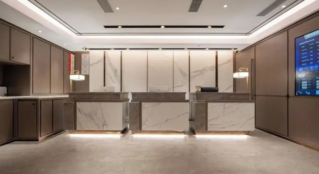 World Hotel (Jinan CBD Dingjiazhuang Subway Station), Забронировать Отель Цзинань Шаньдун