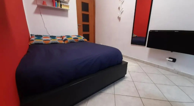 Номер Standard Cozy ROOM STANZA close city center in a family House Stanza in appartamento condiviso noi viviamo in casa STANZA in affitto
