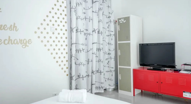 New Furnished Studio Apartment @ Woodland Park Residence, Book Apartment Jakarta Jakarta Province