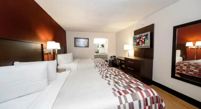 Четырёхместный номер Deluxe Red Roof Inn Atlanta - Suwanee/Mall of Georgia