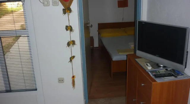 Apartments Fredy / A1 One Bedroom, Забронировать Апартаменты/квартира Каштела Сплитско-Далматинская жупания