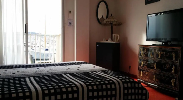 Двухместный номер Standard с видом на гавань La Voile D Or seul hôtel sur le port