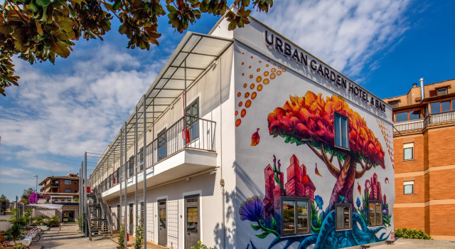 Urban Garden Hotel