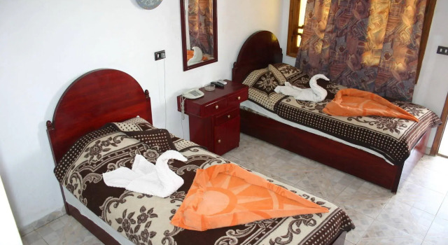 Yasmina Hotel