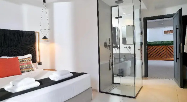 Двухместный номер Deluxe с балконом Yianna Hotel