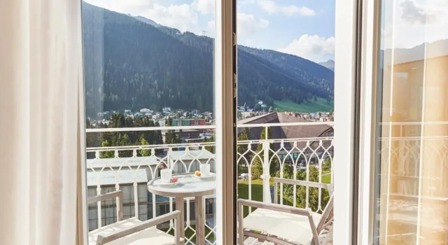 Полулюкс Steigenberger Icon Grandhotel Belvédère