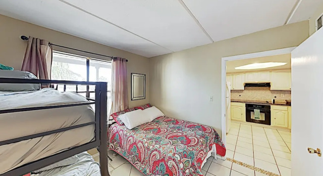 New Listing! Coastal W/ Pool - Walk To Beach 2 Bedroom Condo, Buchen Sie Ferienwohnung Padre Island USA