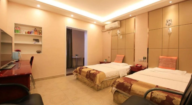 Nanbu Yijia Hotel, Varaa Hotelli Hotellit Sichuan pysäköinnillä, Pysäköinti