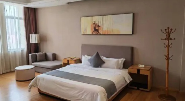 Люкс Business Mengya International Hotel (Dongguan Liaobu Basketball Center)