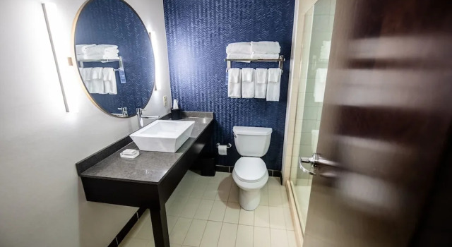 Номер Standard Racetrack Road Hotel