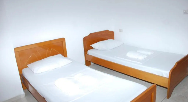 Четырёхместный номер Standard с балконом Hostel Casa Mia SR