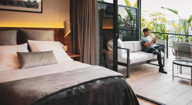 Полулюкс Deluxe Hotel Sexto by Icono