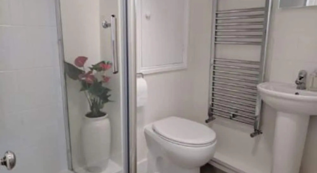 Номер Standard Cotswolds Valleys Accommodation-Med Hall