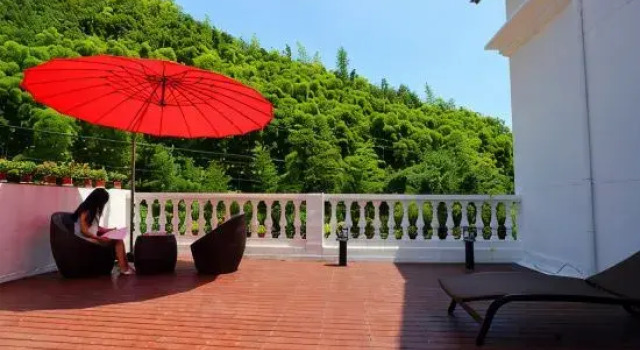 Hotel Yunshuige, Prenota Hotel Hotel a Huzhou con piscina, Piscina