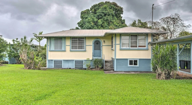 Коттедж Hilo Home Base - 3 Miles to State Park & Beach!