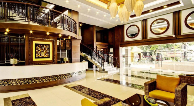 Subic Grand Harbour Hotel Subic Bay, Rezerwuj Hotel Hotele w Olongapo z basenem, Basen