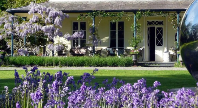 Plas Efailnewydd