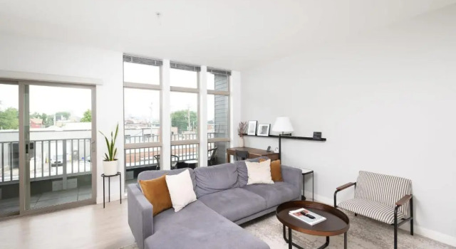 Апартаменты Flexhome Walker's Point 1BR Q1