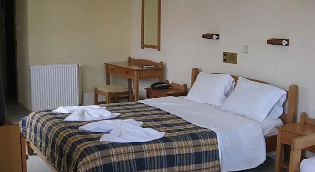 Kastro Hotel, Забронировать Отель Палеополи 