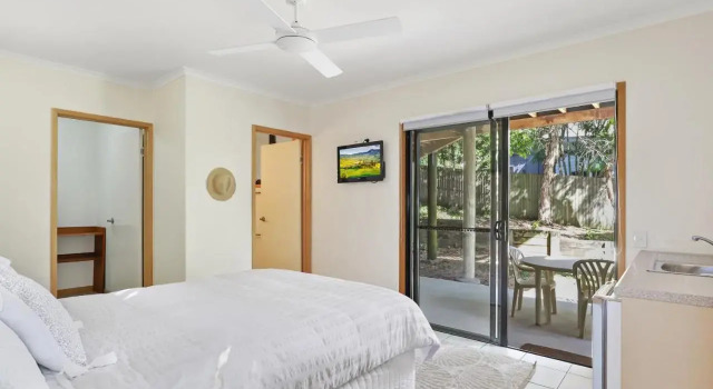70 Mooloomba Road "Straddie Hideout"