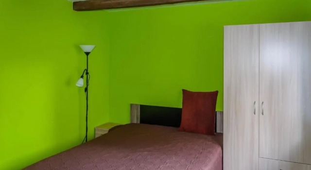 Апартаменты Colourfull fence apartment