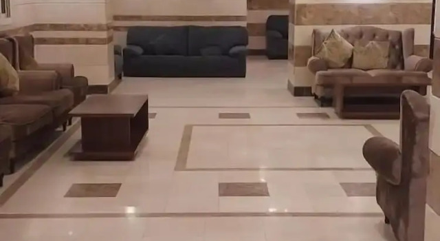 فندق فجر النسك العزيزية توصيل مجاني للحرم, Buchen Sie Hotel Hotels in Provinz Mekka mit Parkplatz, Parkplätze