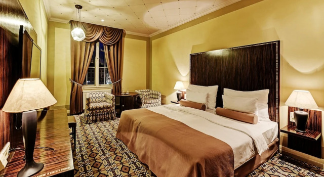 Двухместный номер Deluxe с балконом Grandezza Hotel Luxury Palace