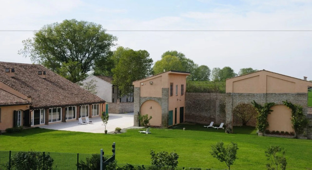La Cascina sul Po Country House & Spa, Buchen Sie Resort Borgo Virgilio Lombardei