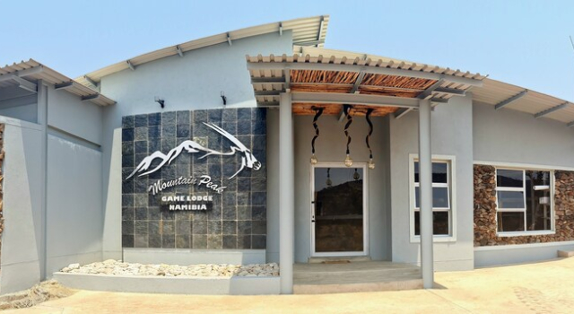 Mountain Peak Game Lodge Namibia, Rezervovat Hotel Hotely v Damaraland se snídaní, Snídaně