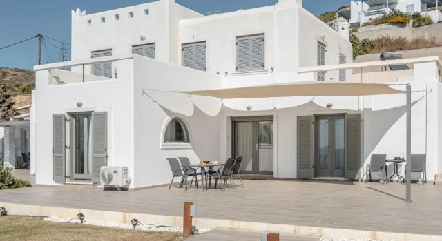Коттедж Dionysus House and Ariadne Apartment