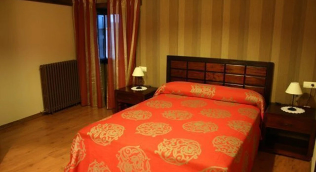 Casa Teillor, Rezerwuj Hotel Melide 
