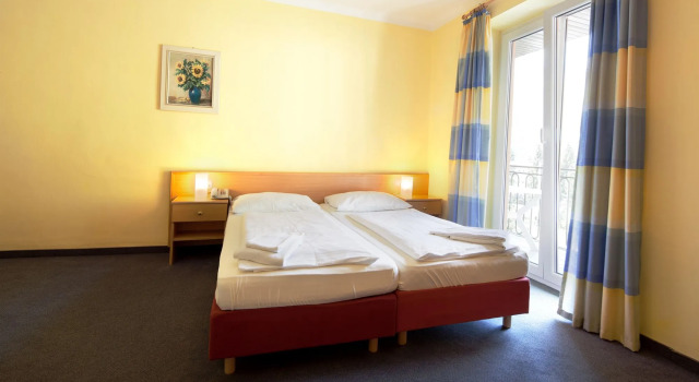 Euro Youth Hotel & Krone, Забронировать Отель Гастайнерталь Зальцбург