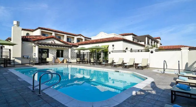 Кровать в общем номере Fairfield Inn & Suites Santa Cruz - Capitola