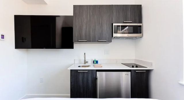 Студия Maverick Suites at 28 Fenway
