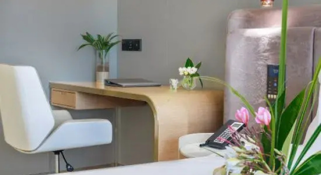Люкс Executive Ramada By Wyndham Vientiane Central