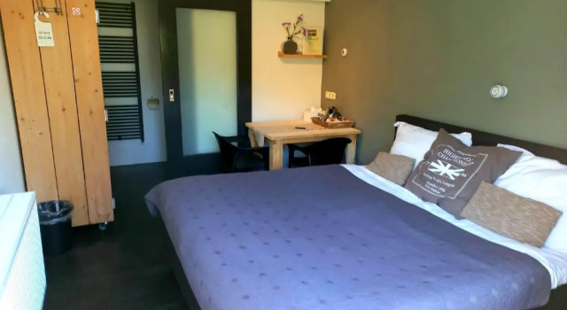 Bed & Breakfast De Schans, Забронировать Отель Отели Норда 3 звезды, 3*